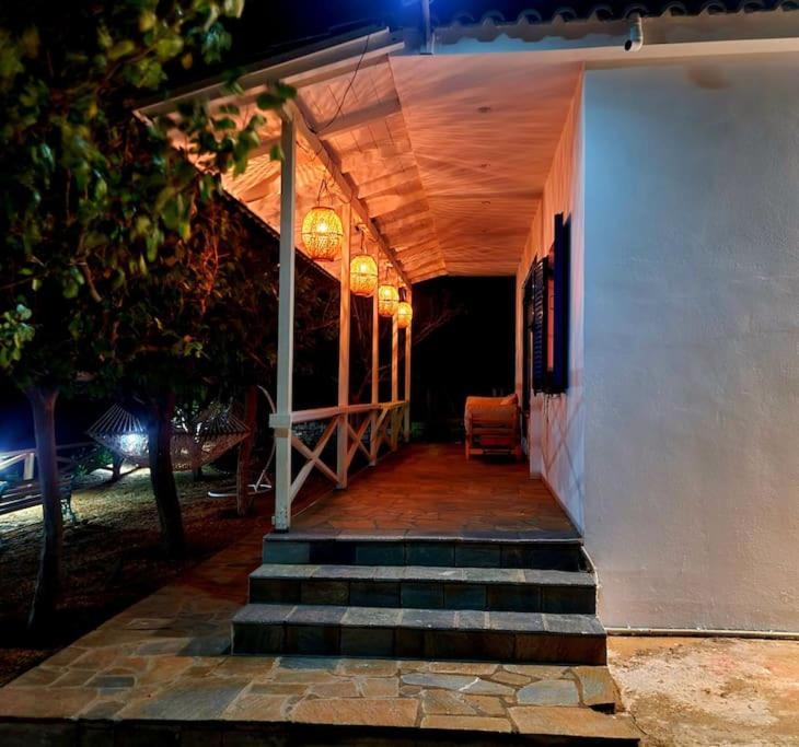Kerame Paradise Villa Agios Kirykos  Exterior photo