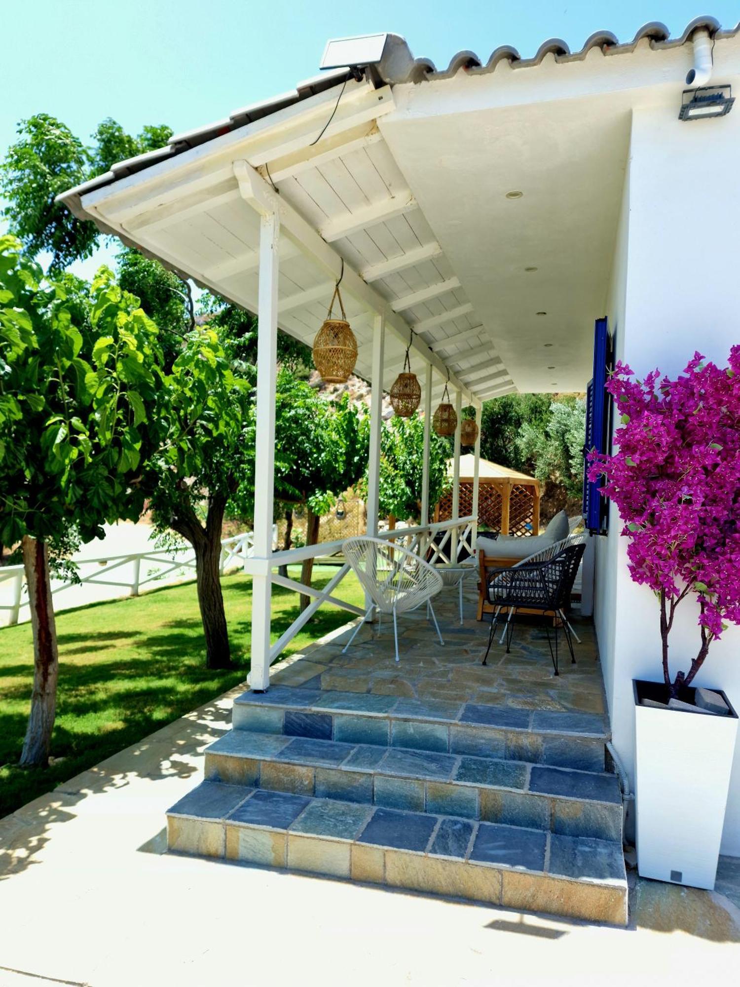 Kerame Paradise Villa Agios Kirykos  Exterior photo